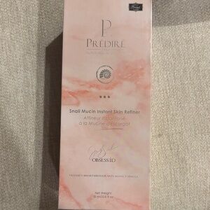 This is a Prédiré Paris Snail Mucin Instant Skin Refiner.